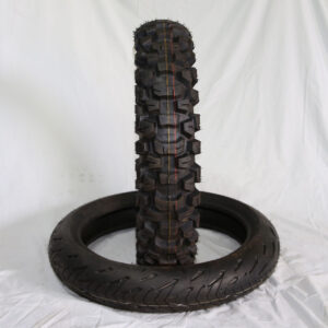 Tractionator Desert HT 130/80-17